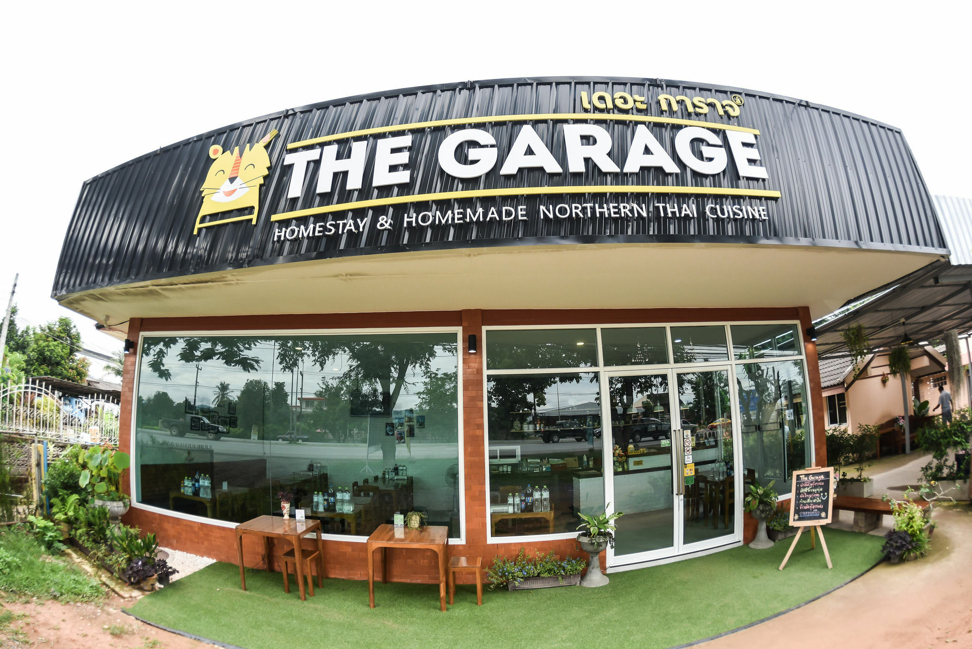 The Garage Ξενοδοχείο Τσιανγκ Ράϊ Εξωτερικό φωτογραφία
